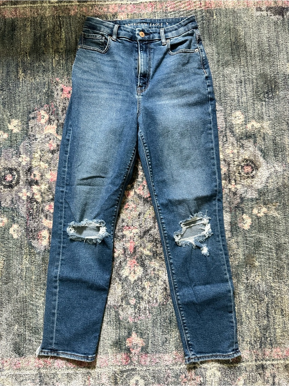 American Eagle Outfitters Curvy Mom Distressed High-Rise Jeans Women’s 4 Trendy